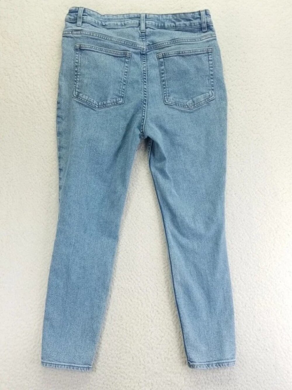H&M Slim Fit High Waist Jeans - Picture 2 of 4